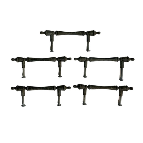 Lot (5) Vintage 5” Hardware Pulls Handles Dresser Drawers Cast Iron Pati… - Picture 2 of 6